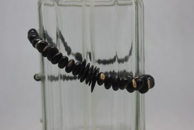 PALMA, OJO NEGRO, CRISTAL NEGRO DE FUNDICIÓN Y LATÓN