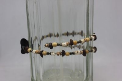 TAGUA PLANA, AÇAÍ, VERTEBRAS, CRISTAL, MADERA Y LATÓN