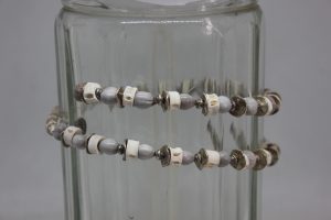 LÁGRIMAS DE SAN PEDRO, VERTEBRAS Y LATÓN