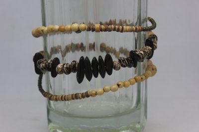 AÇAÍ, GUAMÁ, FRIJOL, MADERA Y LATÓN